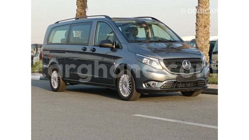 Big with watermark mercedes benz a200 ashanti import dubai 54024