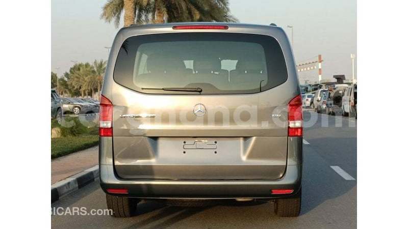 Big with watermark mercedes benz a200 ashanti import dubai 54024