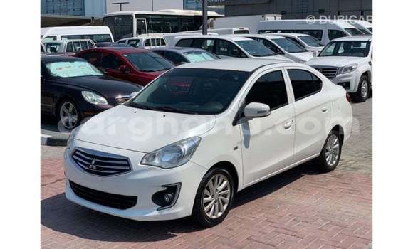 Sayi Imported Mitsubishi Attrage White Mota in Import - Dubai a Ashanti Sayi Imported Mitsubishi Attrage White Mota in Import - Dubai a Ashanti