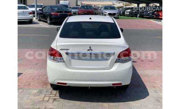 Sayi Imported Mitsubishi Attrage White Mota in Import - Dubai a Ashanti Sayi Imported Mitsubishi Attrage White Mota in Import - Dubai a Ashanti