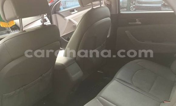 Ra Àlòkù Hyundai Sonata Miiran Ọkọ̀ in Accra ni Greater Accra Ra Àlòkù Hyundai Sonata Miiran Ọkọ̀ in Accra ni Greater Accra