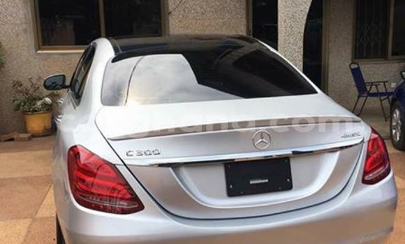 Ra Àlòkù Mercedes‒Benz C–Class Silver Ọkọ̀ in Accra ni Greater Accra Ra Àlòkù Mercedes‒Benz C–Class Silver Ọkọ̀ in Accra ni Greater Accra