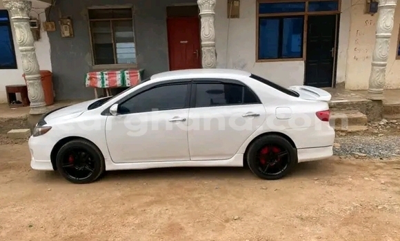 Buy Used Toyota Corolla White Car in Accra in Greater Accra Buy Used Toyota Corolla White Car in Accra in Greater Accra