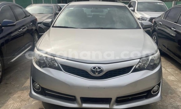 Sayi Na hannu Toyota Camry Azurfa Mota in Accra a Greater Accra Sayi Na hannu Toyota Camry Azurfa Mota in Accra a Greater Accra