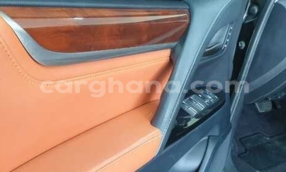 Buy Used Lexus LX 570 Black Car in Accra in Greater Accra Buy Used Lexus LX 570 Black Car in Accra in Greater Accra