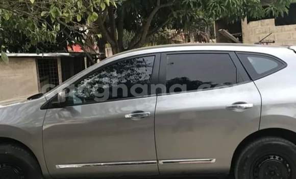 Buy Used Nissan Rogue Beige Car in Takoradi in Western Buy Used Nissan Rogue Beige Car in Takoradi in Western