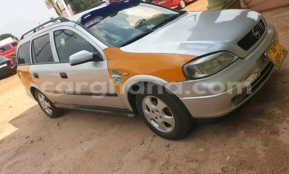 Ra Àlòkù Opel Astra Miiran Ọkọ̀ in Accra ni Greater Accra Ra Àlòkù Opel Astra Miiran Ọkọ̀ in Accra ni Greater Accra