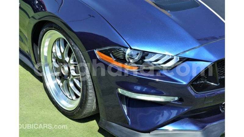 Big with watermark ford mustang ashanti import dubai 54087