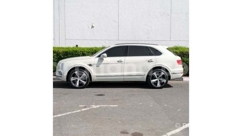 Big with watermark bentley bentayga ashanti import dubai 54090