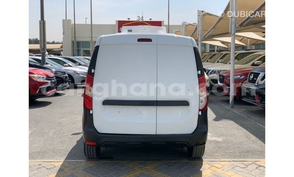 Buy Import Renault 18 White Car in Import - Dubai in Ashanti Buy Import Renault 18 White Car in Import - Dubai in Ashanti