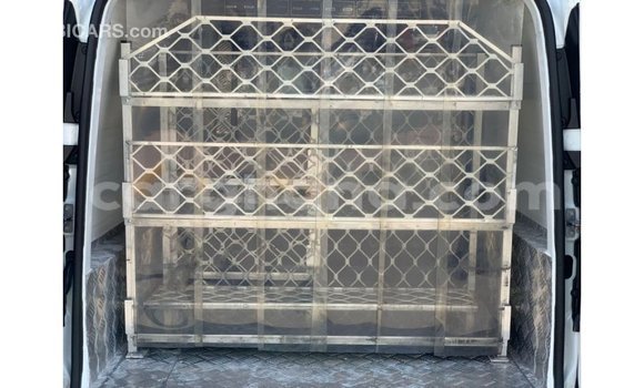 Buy Import Renault 18 White Car in Import - Dubai in Ashanti Buy Import Renault 18 White Car in Import - Dubai in Ashanti