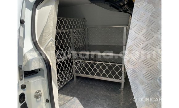 Buy Import Renault 18 White Car in Import - Dubai in Ashanti Buy Import Renault 18 White Car in Import - Dubai in Ashanti