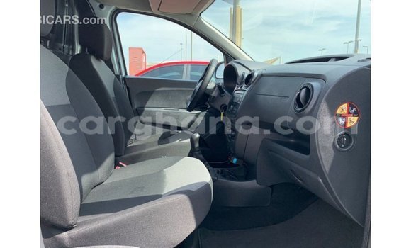 Buy Import Renault 18 White Car in Import - Dubai in Ashanti Buy Import Renault 18 White Car in Import - Dubai in Ashanti