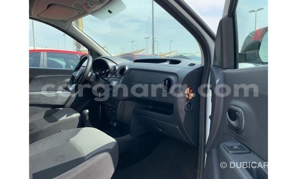 Buy Import Renault 18 White Car in Import - Dubai in Ashanti Buy Import Renault 18 White Car in Import - Dubai in Ashanti