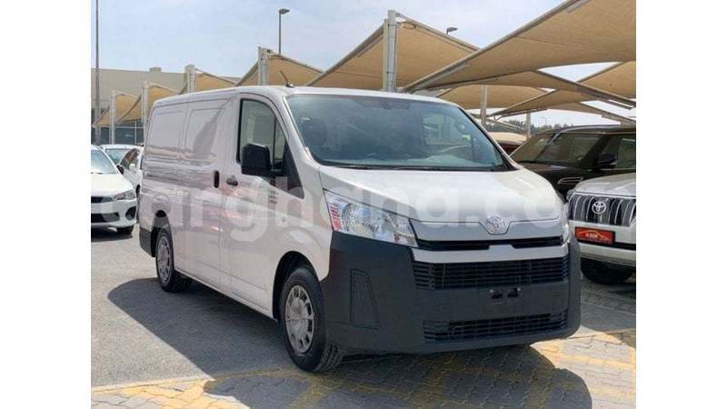 Big with watermark toyota hiace ashanti import dubai 54105