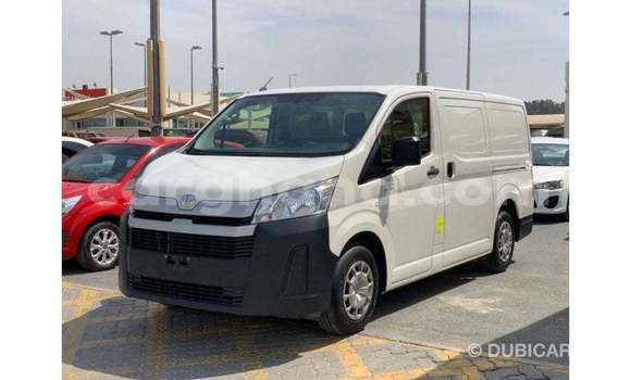 Sayi Imported Toyota Hiace White Mota in Import - Dubai a Ashanti Sayi Imported Toyota Hiace White Mota in Import - Dubai a Ashanti