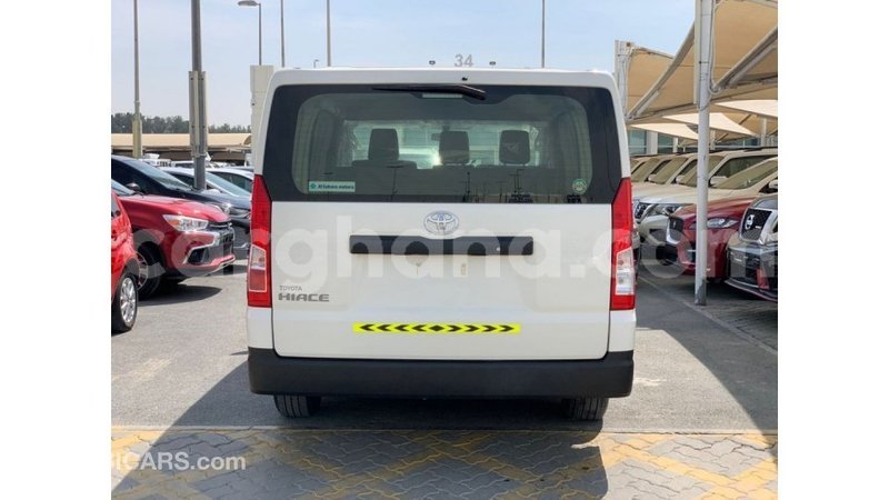 Big with watermark toyota hiace ashanti import dubai 54105