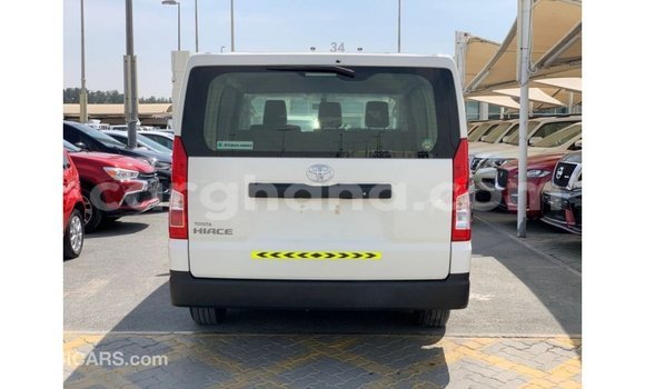 Sayi Imported Toyota Hiace White Mota in Import - Dubai a Ashanti Sayi Imported Toyota Hiace White Mota in Import - Dubai a Ashanti