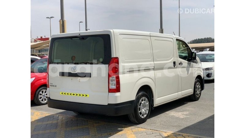 Big with watermark toyota hiace ashanti import dubai 54105