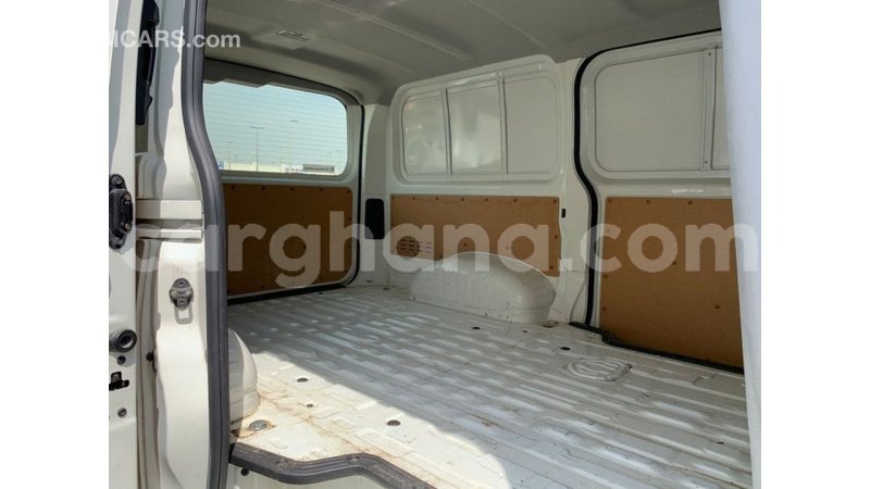 Big with watermark toyota hiace ashanti import dubai 54105