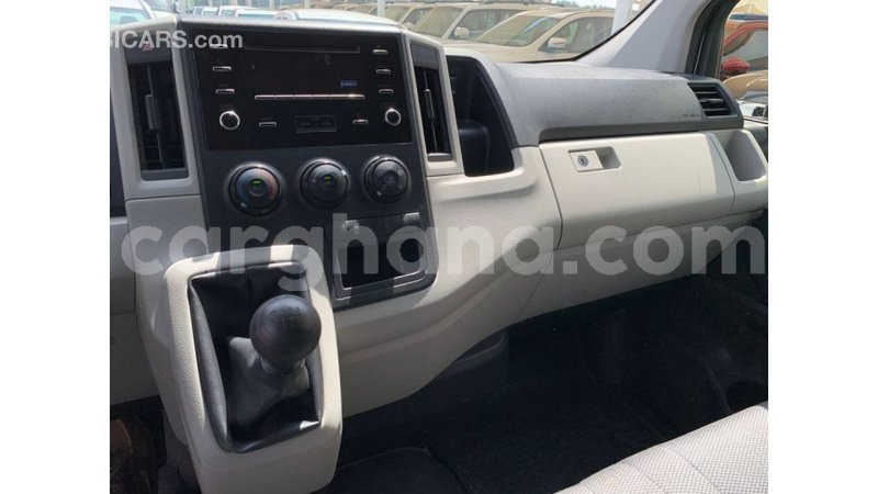 Big with watermark toyota hiace ashanti import dubai 54105