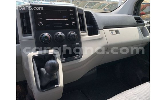 Sayi Imported Toyota Hiace White Mota in Import - Dubai a Ashanti Sayi Imported Toyota Hiace White Mota in Import - Dubai a Ashanti