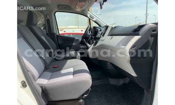 Sayi Imported Toyota Hiace White Mota in Import - Dubai a Ashanti Sayi Imported Toyota Hiace White Mota in Import - Dubai a Ashanti