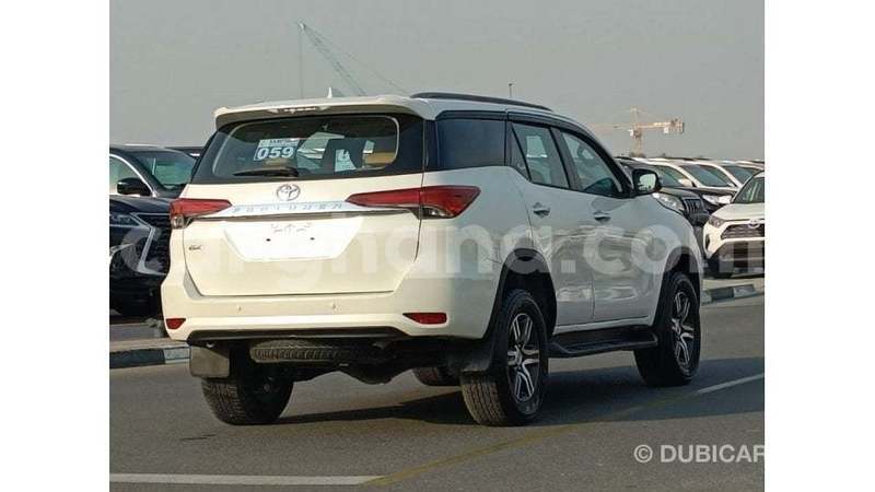 Big with watermark toyota fortuner ashanti import dubai 54107