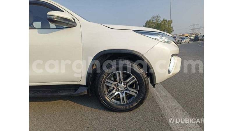 Big with watermark toyota fortuner ashanti import dubai 54107