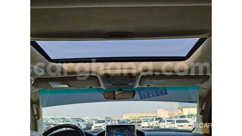 Big with watermark toyota land cruiser ashanti import dubai 54110