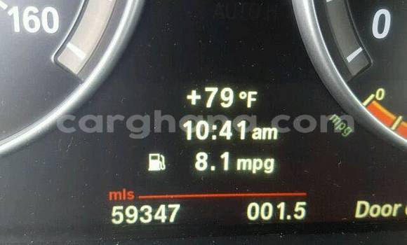 Ra Àlòkù BMW 5–Series funfun Ọkọ̀ in Accra ni Greater Accra Ra Àlòkù BMW 5–Series funfun Ọkọ̀ in Accra ni Greater Accra