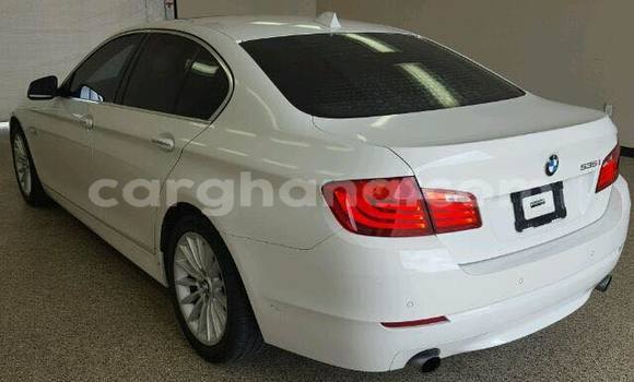 Ra Àlòkù BMW 5–Series funfun Ọkọ̀ in Accra ni Greater Accra Ra Àlòkù BMW 5–Series funfun Ọkọ̀ in Accra ni Greater Accra