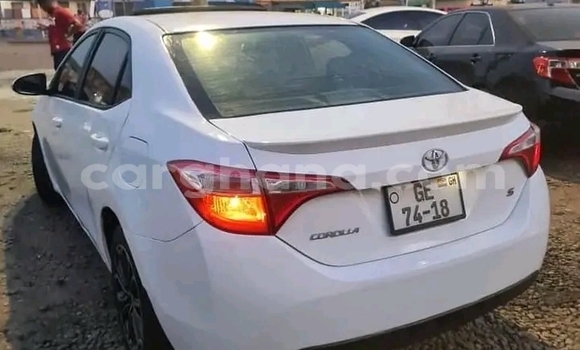 Buy Used Toyota Corolla White Car in Accra in Greater Accra Buy Used Toyota Corolla White Car in Accra in Greater Accra