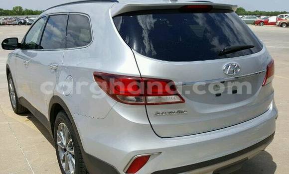 Ra Àlòkù Hyundai Santa Fe Silver Ọkọ̀ in Accra ni Greater Accra Ra Àlòkù Hyundai Santa Fe Silver Ọkọ̀ in Accra ni Greater Accra