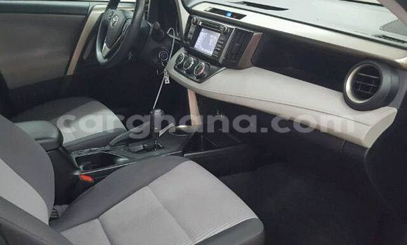 Ra Àlòkù Toyota RAV4 Black Ọkọ̀ in Accra ni Greater Accra Ra Àlòkù Toyota RAV4 Black Ọkọ̀ in Accra ni Greater Accra
