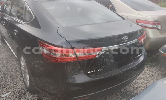 Ra Àlòkù Toyota Avalon Blue Ọkọ̀ in Accra ni Greater Accra Ra Àlòkù Toyota Avalon Blue Ọkọ̀ in Accra ni Greater Accra