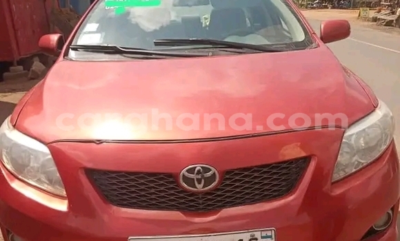 Sayi Na hannu Toyota Corolla Red Mota in Accra a Greater Accra