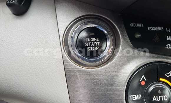 Buy Used Toyota RAV4 Blue Car in Sekondi–Takoradi Metropolitan in Western Buy Used Toyota RAV4 Blue Car in Sekondi–Takoradi Metropolitan in Western