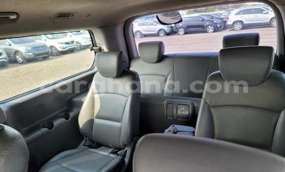 Sayi Na hannu Hyundai Grand Starex White Mota in Accra a Greater Accra Sayi Na hannu Hyundai Grand Starex White Mota in Accra a Greater Accra