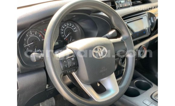 Ra Imported Toyota Hilux funfun Ọkọ̀ in Import - Dubai ni Ashanti Ra Imported Toyota Hilux funfun Ọkọ̀ in Import - Dubai ni Ashanti