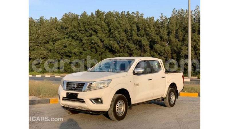 Big with watermark nissan navara ashanti import dubai 54167