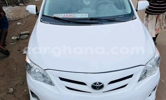 Buy Used Toyota Corolla White Car in Accra in Greater Accra