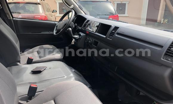 Buy Used Toyota Hiace White Car in Sekondi–Takoradi Metropolitan in Western Buy Used Toyota Hiace White Car in Sekondi–Takoradi Metropolitan in Western