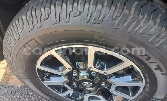 Sayi Na hannu Toyota Tundra Black Mota in Accra a Greater Accra Sayi Na hannu Toyota Tundra Black Mota in Accra a Greater Accra