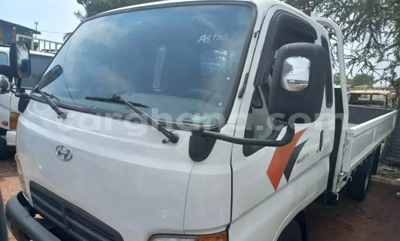 Sayi Na hannu Hyundai Maxcruz White Mota in Accra a Greater Accra