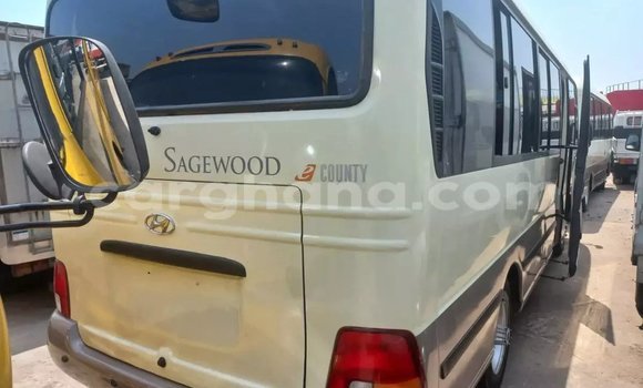 Sayi Na hannu Hyundai Cargo M Mota in Accra a Greater Accra Sayi Na hannu Hyundai Cargo M Mota in Accra a Greater Accra