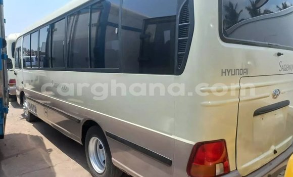 Sayi Na hannu Hyundai Cargo M Mota in Accra a Greater Accra Sayi Na hannu Hyundai Cargo M Mota in Accra a Greater Accra