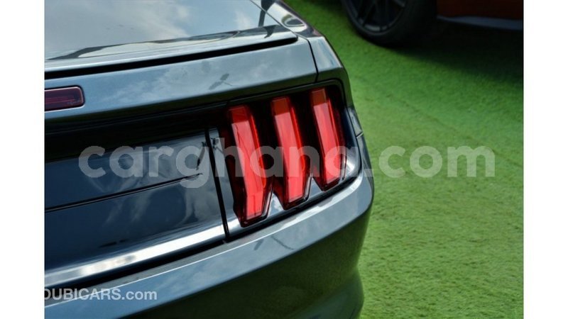 Big with watermark ford mustang ashanti import dubai 54203