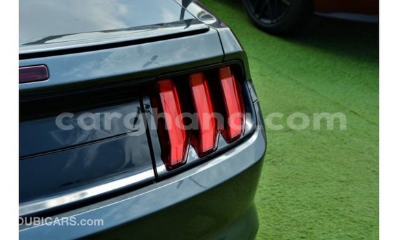 Ra Imported Ford Mustang Miiran Ọkọ̀ in Import - Dubai ni Ashanti Ra Imported Ford Mustang Miiran Ọkọ̀ in Import - Dubai ni Ashanti