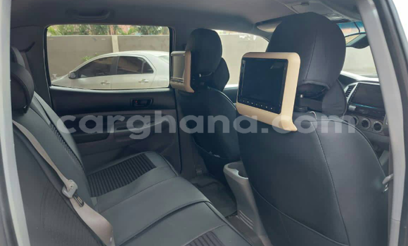 Ra Àlòkù Toyota Hilux funfun Ọkọ̀ in Sekondi–Takoradi Metropolitan ni Oorun Ra Àlòkù Toyota Hilux funfun Ọkọ̀ in Sekondi–Takoradi Metropolitan ni Oorun